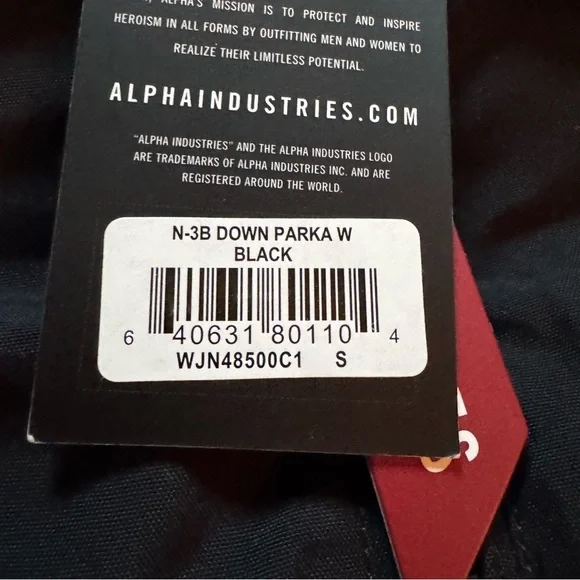 NWT Alpha Industries Men's N-3B Down Parka in Black - Size Small - Picture 5 of 5